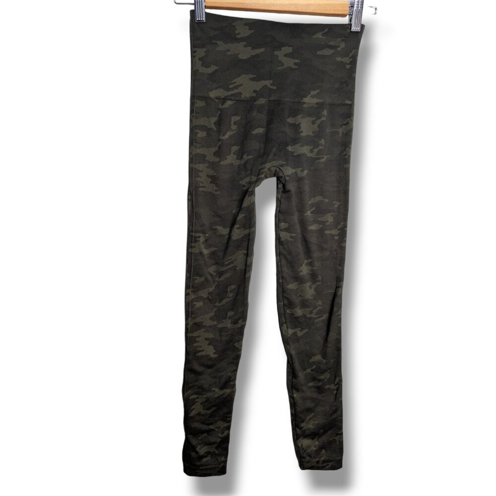 Spanx Leggings Seamless Shaping Large Slimming Look At Me Now Green Camo Small